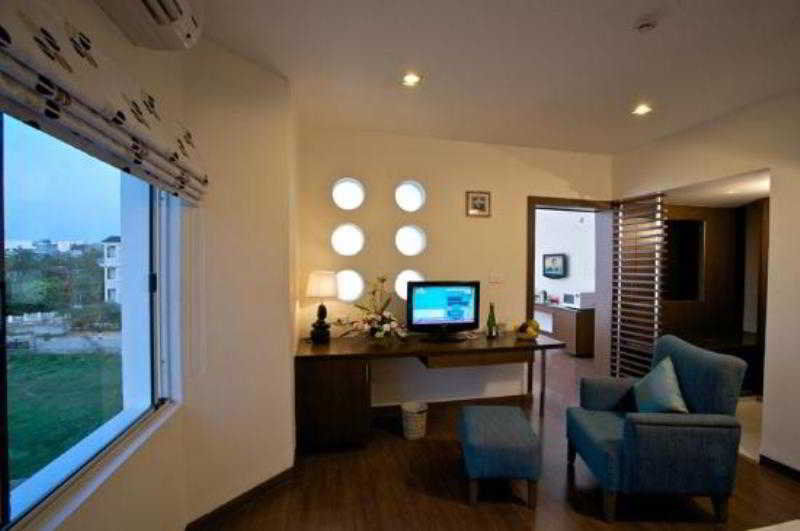 Oyster Suites Haiderabad Buitenkant foto